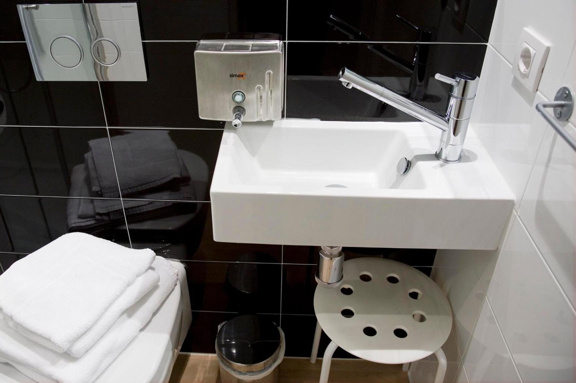 Maria Salome Aparthotel บูร์โกส ภายนอก รูปภาพ