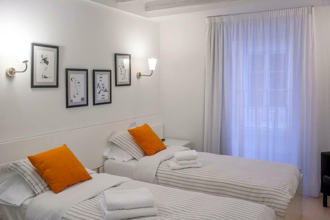 Maria Salome Aparthotel บูร์โกส ภายนอก รูปภาพ
